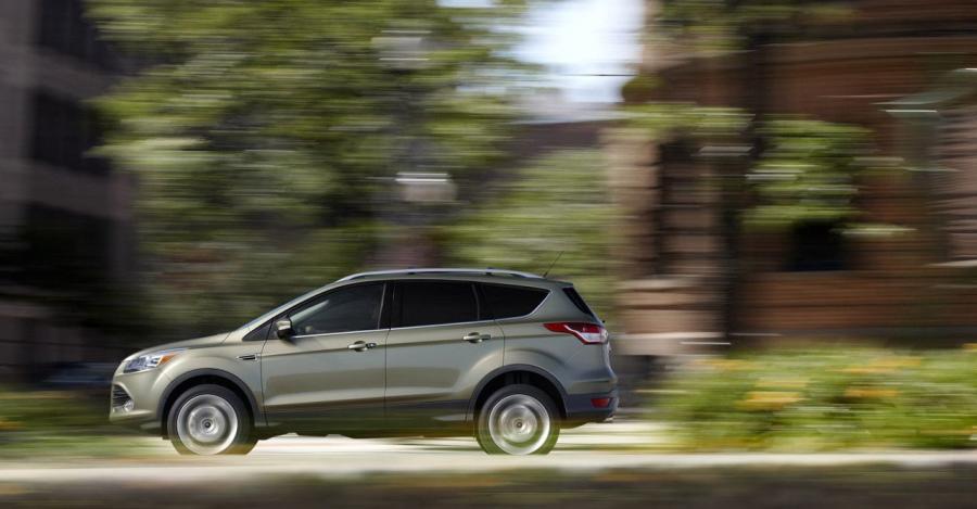  Ford Escape 2013 года  (фото 103 из 222)